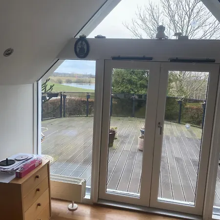 Nedlagt Landbrug Med 3 Appartement